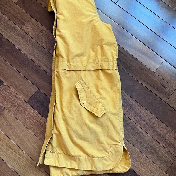 Old Navy size large yellow/gold women’s utility jacket cinched waste - Picture 5 of 6